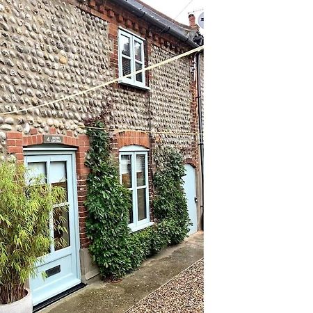 Haven Cottage, Golden Square Cromer Extérieur photo